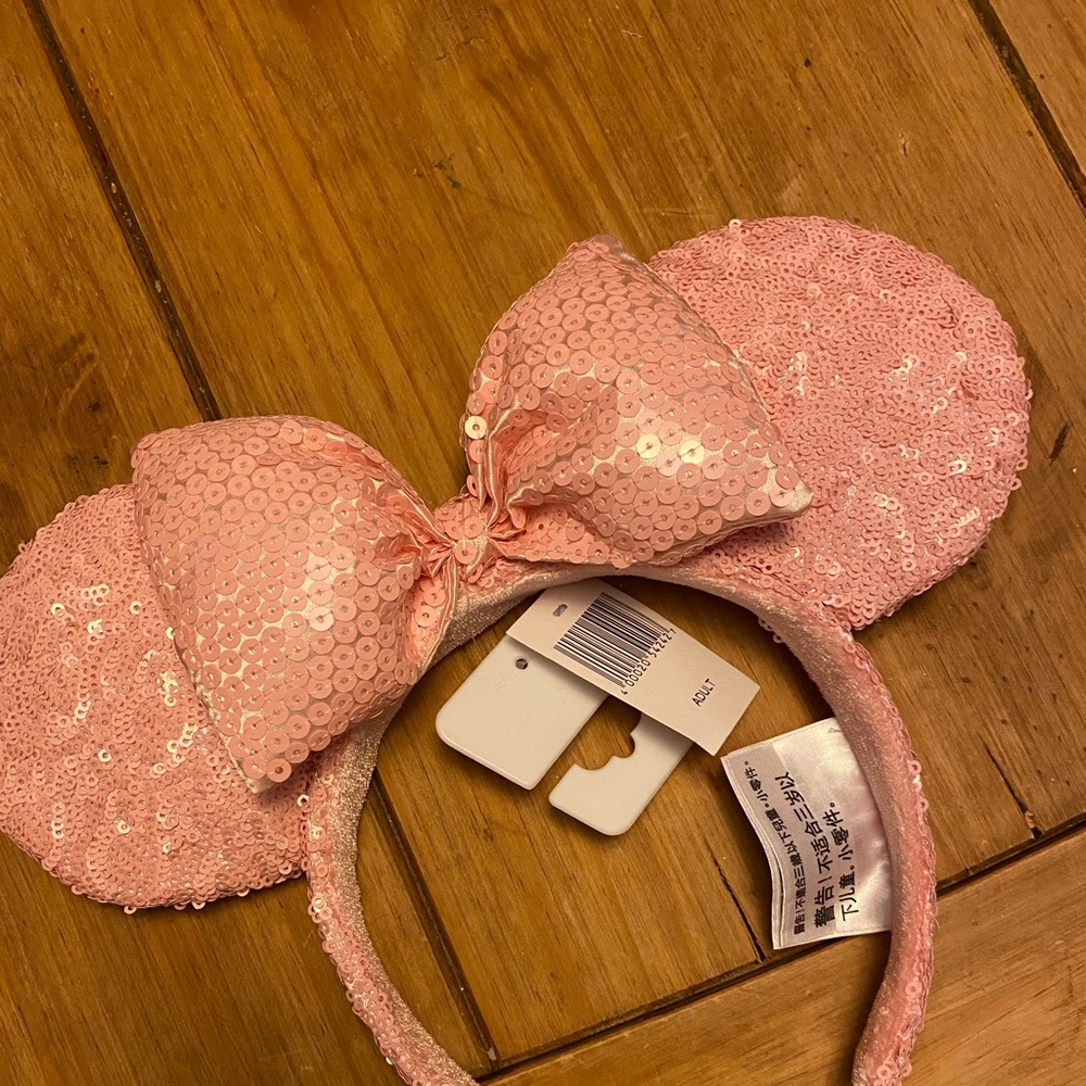 Disney Parks Minnie ears pink sequins